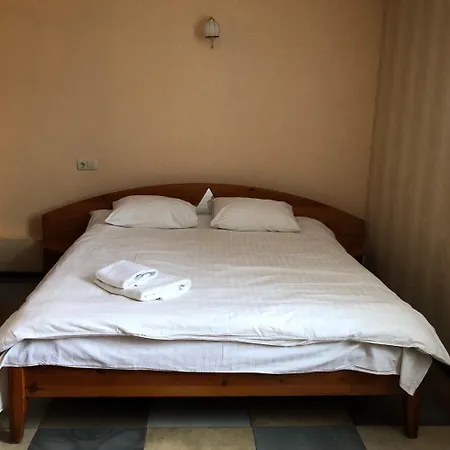 Hotel Zhuliany Gatnoye