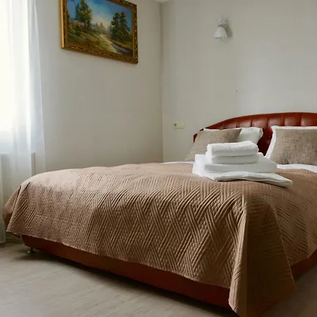 Zhuliany Hotel 3*