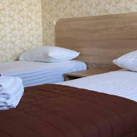 Zhuliany Otel 3*