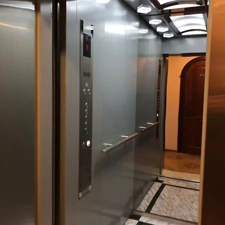Hotel Zhuliany Gatnoye