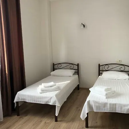 Hotel Zhuliany Gatnoye