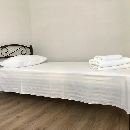 Zhuliany 3*