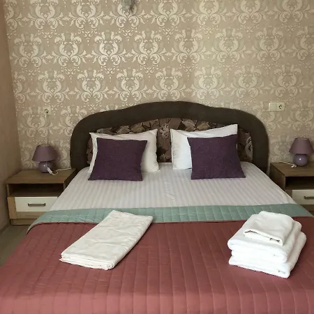 Zhuliany 3*